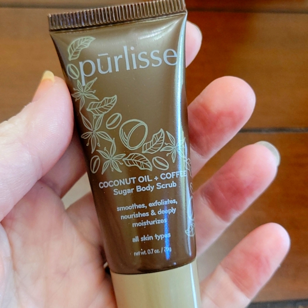 🦬 PURLISSE BODY SCRUB - Picture 1 of 5